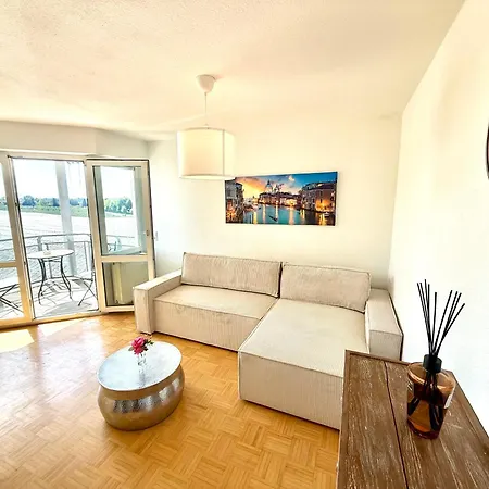 Daire Panorama Domizil Mit Alpenblick Balkon Ravensburg